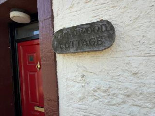 2 bedroom Cottage To Let