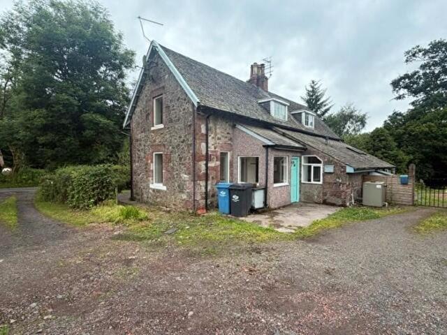 2 Bedroom Cottage To Rent In East Finlaystone Cottage, Langbank, PA14