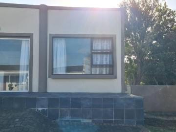 2 Bedroom cottage to rent in Kunene Park, Port Elizabeth