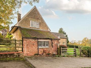 2 Bedroom Cottage To Rent In Thorpe Mandeville, Oxfordshire, OX17