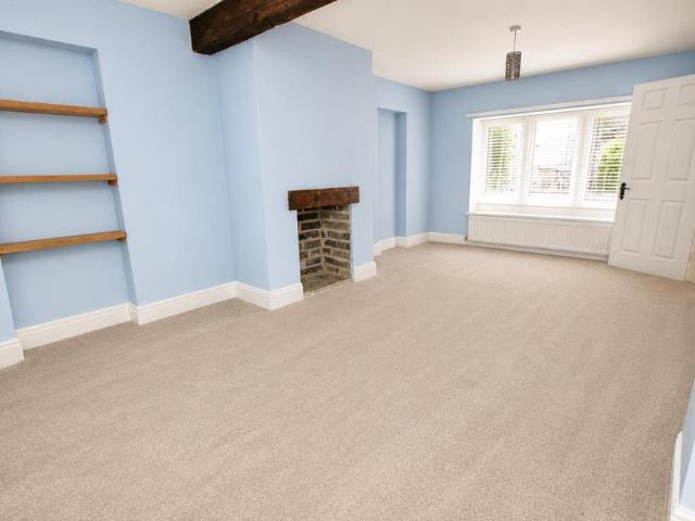 2 bedroom cottage to rent
