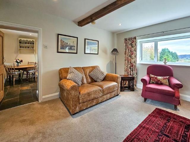 2 bedroom cottage to rent