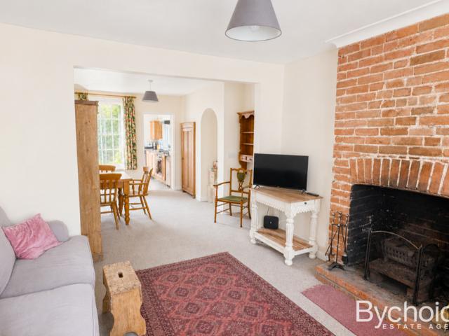 2 bedroom cottage to rent