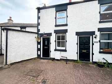2 bedroom cottage to rent