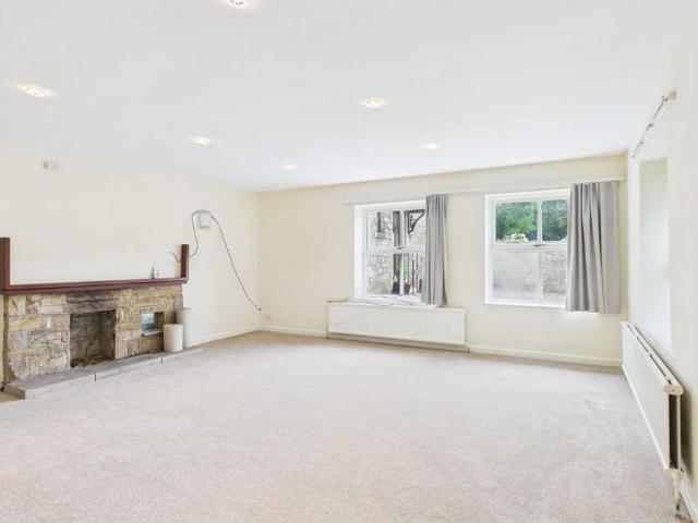 2 bedroom cottage to rent