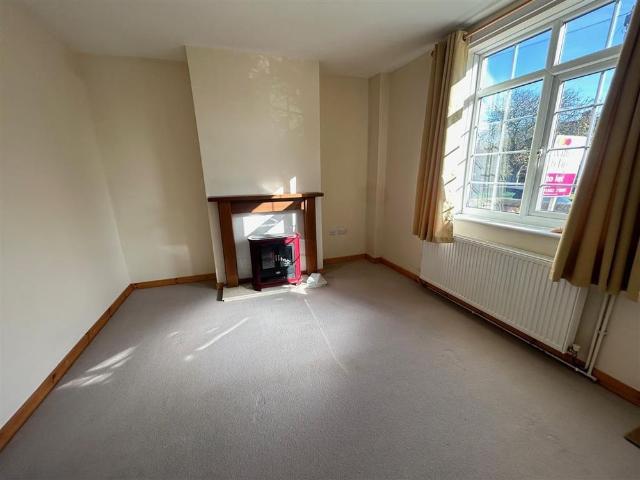 2 bedroom cottage to rent