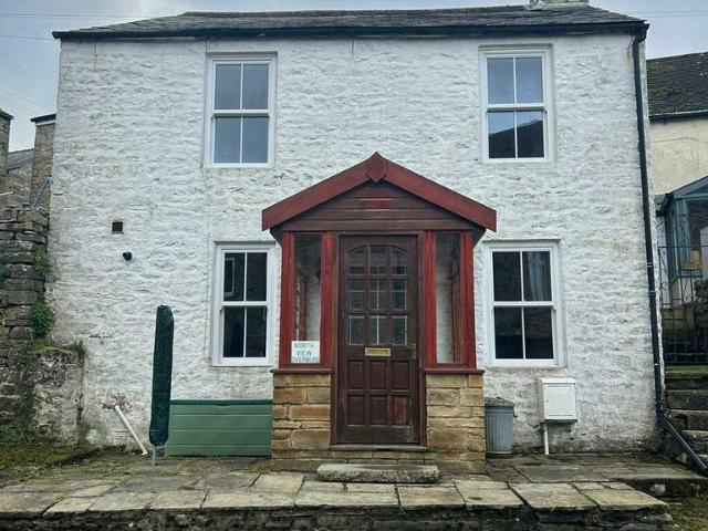 2 bedroom cottage to rent