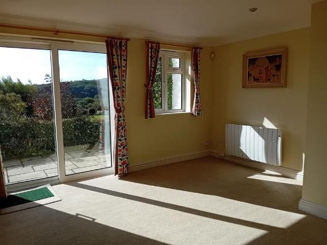 2 bedroom cottage to rent