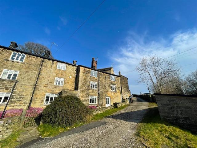 2 bedroom cottage to rent