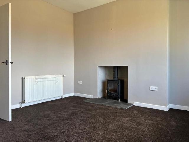 2 bedroom cottage to rent