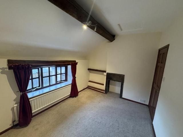 2 bedroom cottage to rent
