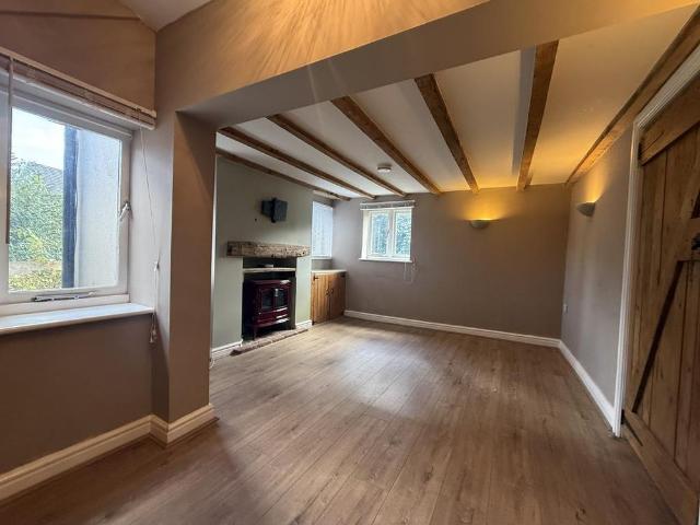 2 bedroom cottage to rent