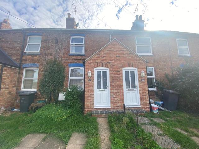 2 bedroom cottage to rent