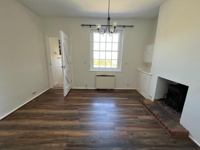 2 bedroom cottage to rent