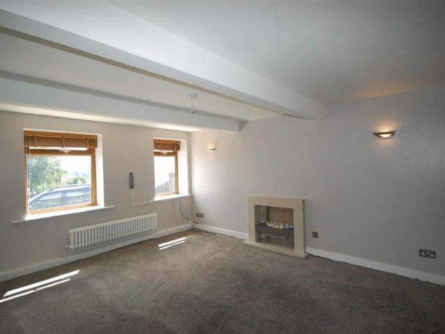 2 bedroom cottage to rent