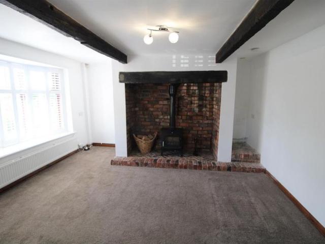 2 bedroom cottage to rent