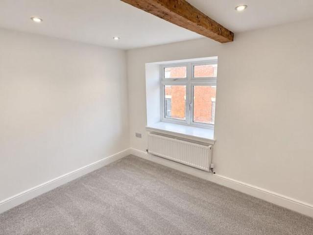 2 bedroom cottage to rent