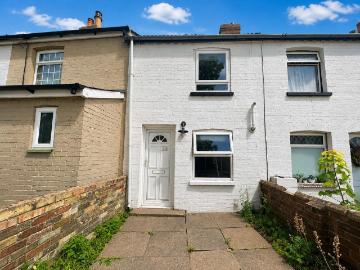 2 bedroom cottage to rent