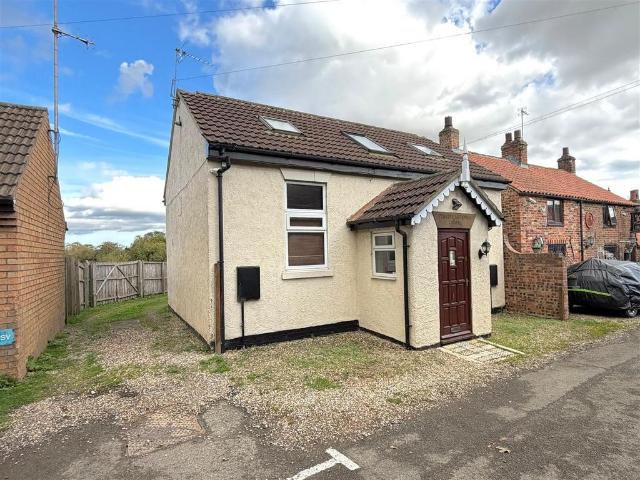 2 bedroom cottage to rent