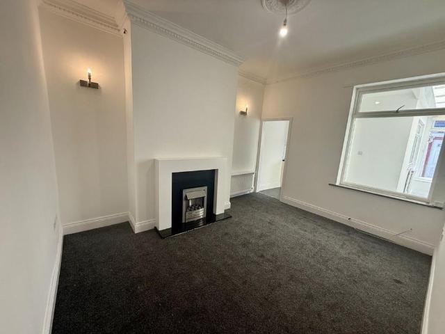 2 bedroom cottage to rent