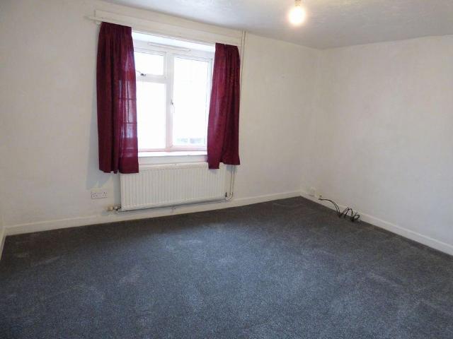 2 bedroom cottage to rent