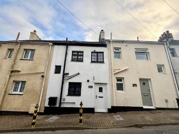 2 bedroom cottage to rent