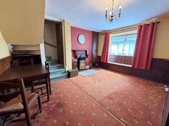 2 bedroom cottage to rent