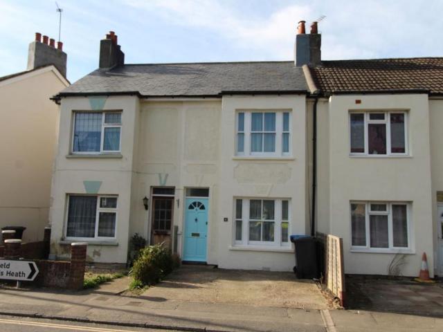 2 bedroom cottage to rent