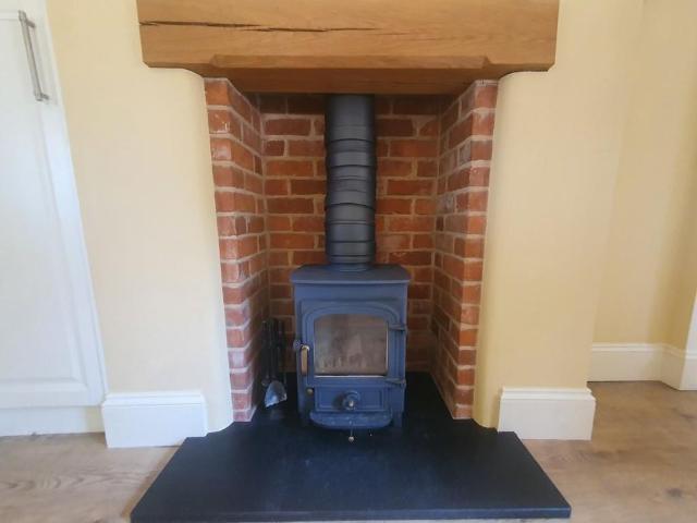 2 bedroom cottage to rent