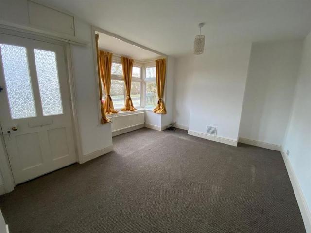 2 bedroom cottage to rent