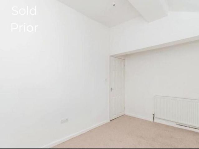 2 bedroom cottage to rent