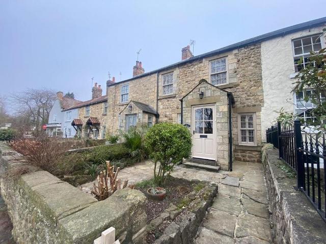 2 bedroom cottage to rent