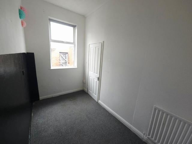 2 bedroom cottage to rent