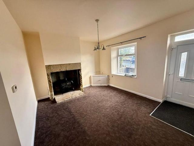 2 bedroom cottage to rent