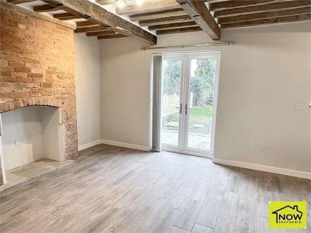 2 bedroom cottage to rent