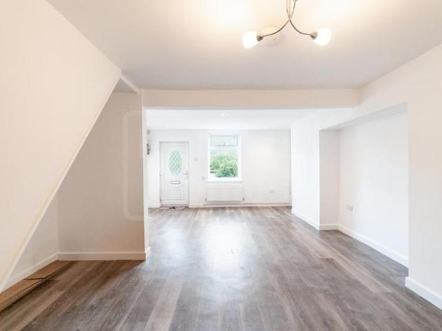 2 bedroom cottage to rent
