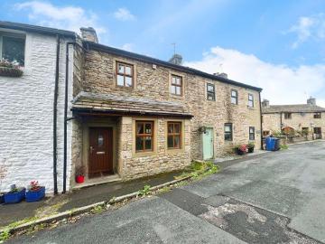 2 bedroom cottage to rent