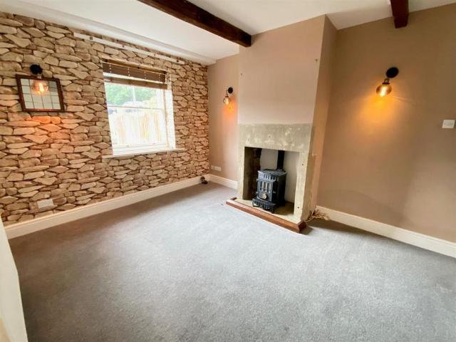 2 bedroom cottage to rent