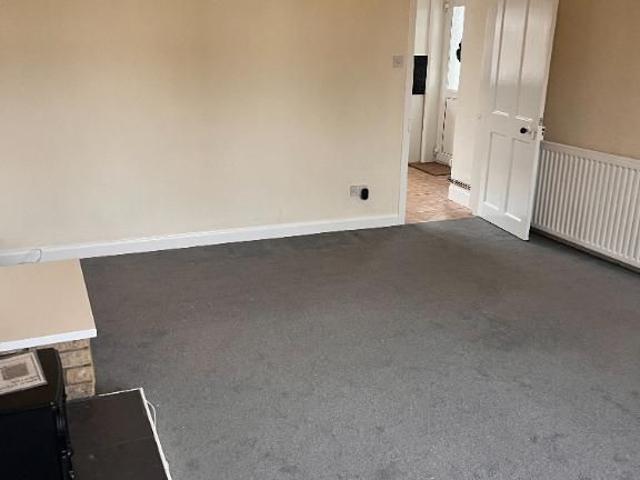 2 bedroom cottage to rent
