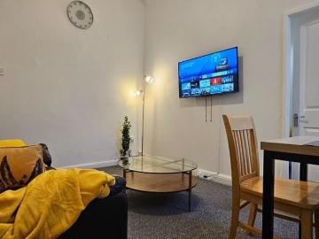 2 bedroom cottage to rent