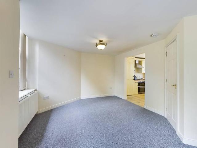 2 bedroom cottage to rent