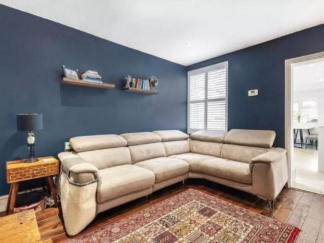 2 bedroom cottage to rent