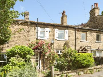 2 bedroom cottage for sale
