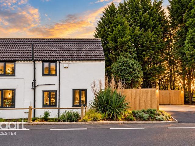 2 bedroom cottage for sale