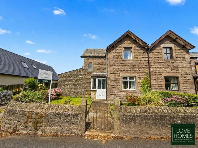 2 bedroom cottage for sale