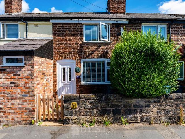 2 bedroom cottage for sale