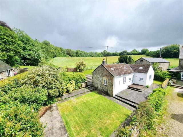 2 bedroom property for sale
