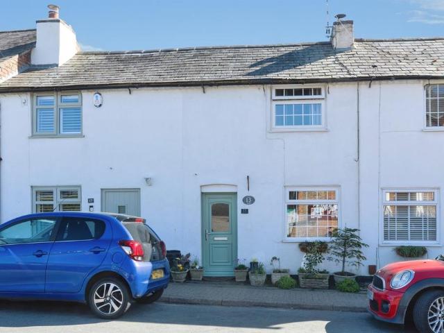 2 bedroom cottage for sale