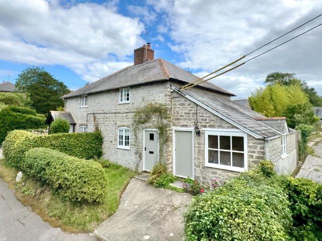 2 bedroom cottage for sale