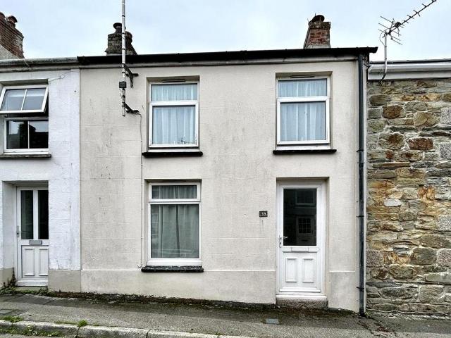 2 bedroom cottage for sale